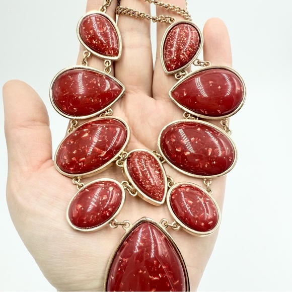 Wine Bib Acrylic Beaded Gold Toned Statement Necklace Chain - Picture 9 of 10